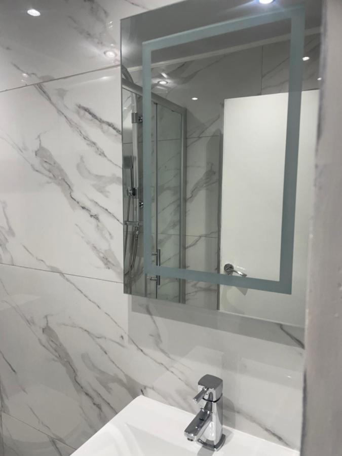 Newly Renovated Studio In Acton London Exterior foto